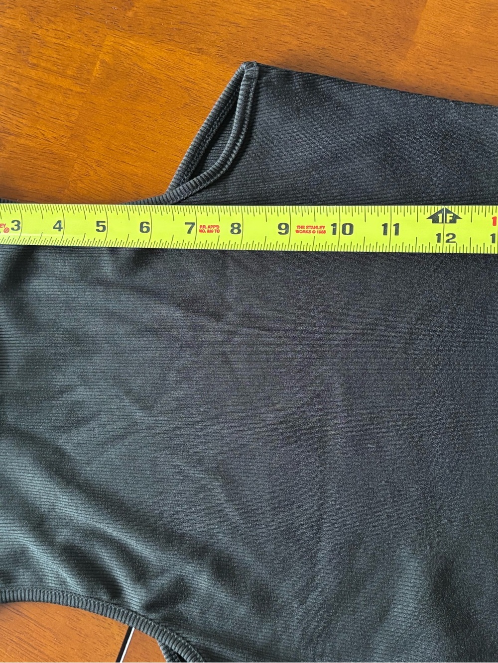 Princess Polly Black Ribbed High-Neck Tank sz 6 - Picture 9 of 9